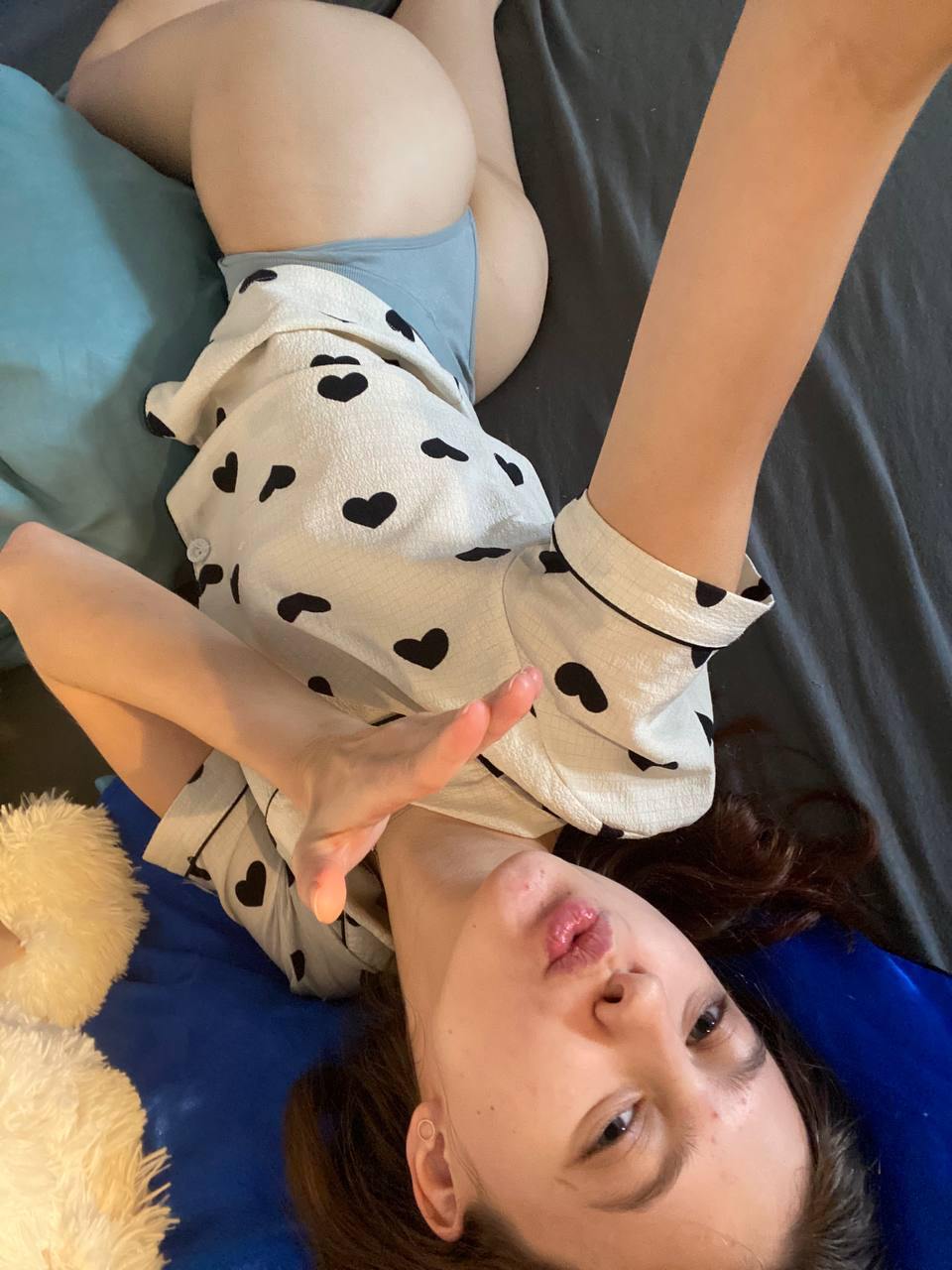 A cozy shot with Your princess — straight from Yongyin